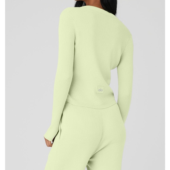 Alo Iced green tea Solana lounge set XS - Picture 3 of 10